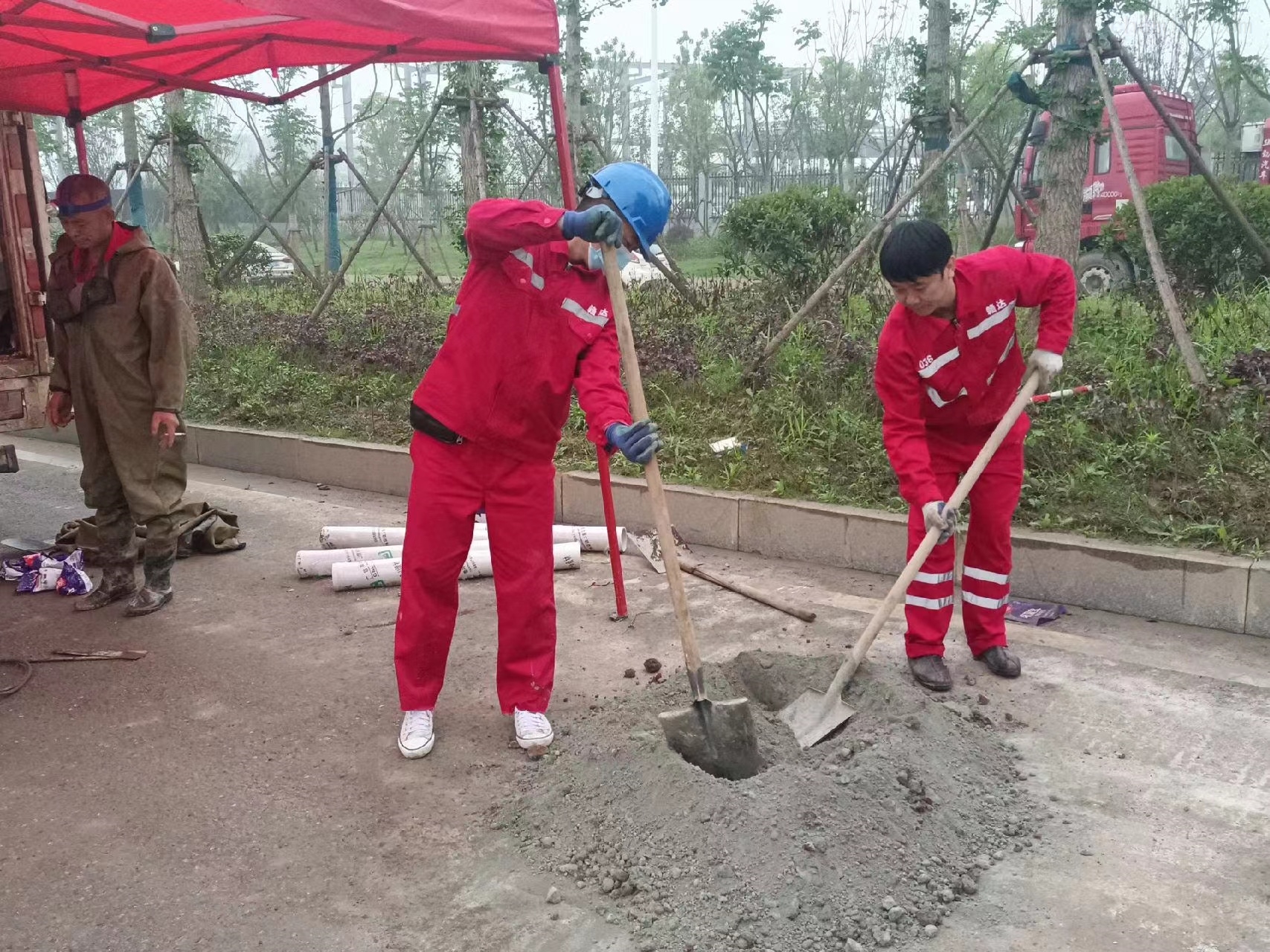 平山管道疏通哪家好】及时进行市政管道清淤